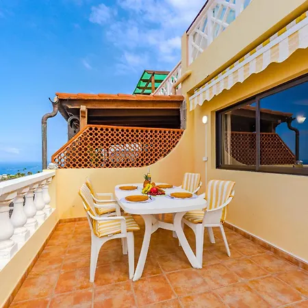 Direct Spectacular Ocean View 아데제