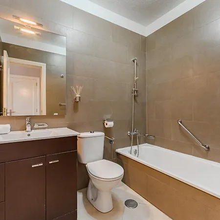 아파트 Direct Spectacular Ocean View 아데제