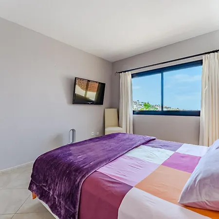 Direct Spectacular Ocean View アデヘ